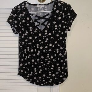 Womens Full Circle Trends Shirt